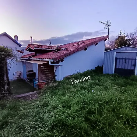 Studio * Біарріц